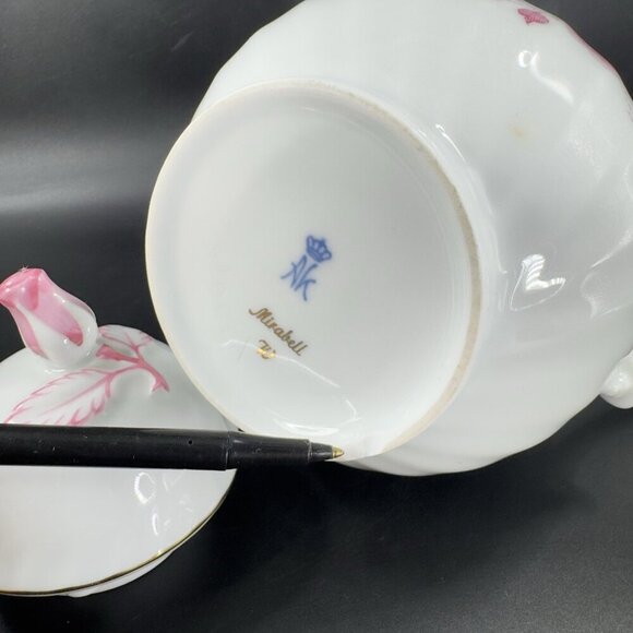 AK Kaiser Porcelain Teapot Rokokoform Dubarry Germany Rose Bud Carafe Mirabell - Picture 6 of 16